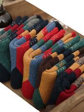 Vintage Striped Print Socks